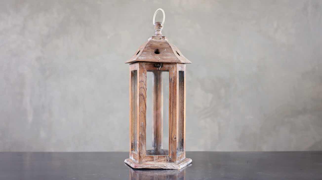 Hire Wooden Lanterns Luxury Decor